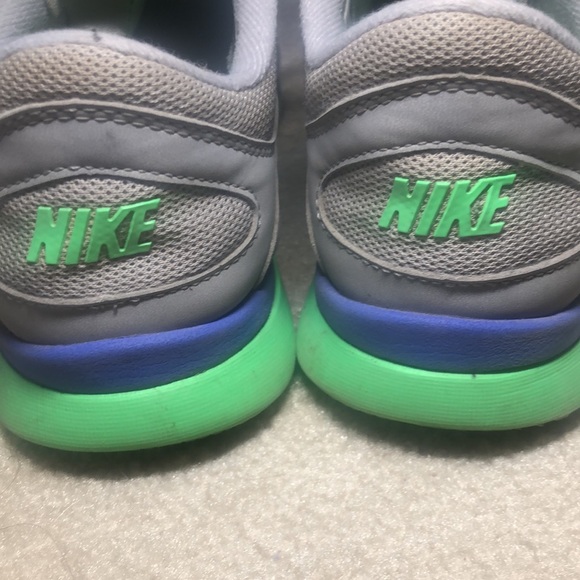 Nike Training Shoes -💚💙🤍- Barely Worn - Picture 15 of 15